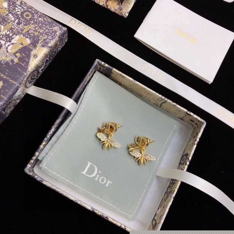 ch**an D*or earrings